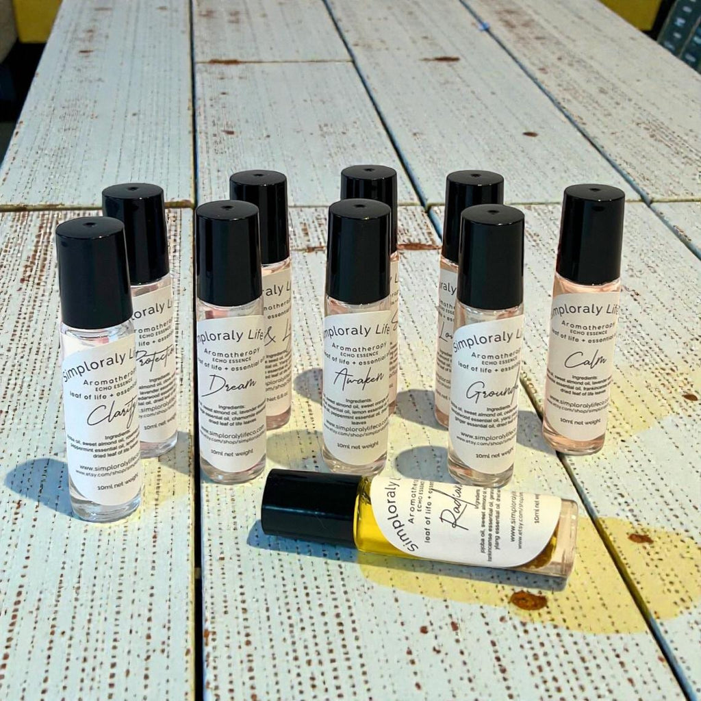Essential Oil Perfume Roller Miracle Leaf of Life, Apothecary Roller Bottle - Winterberry Hearth