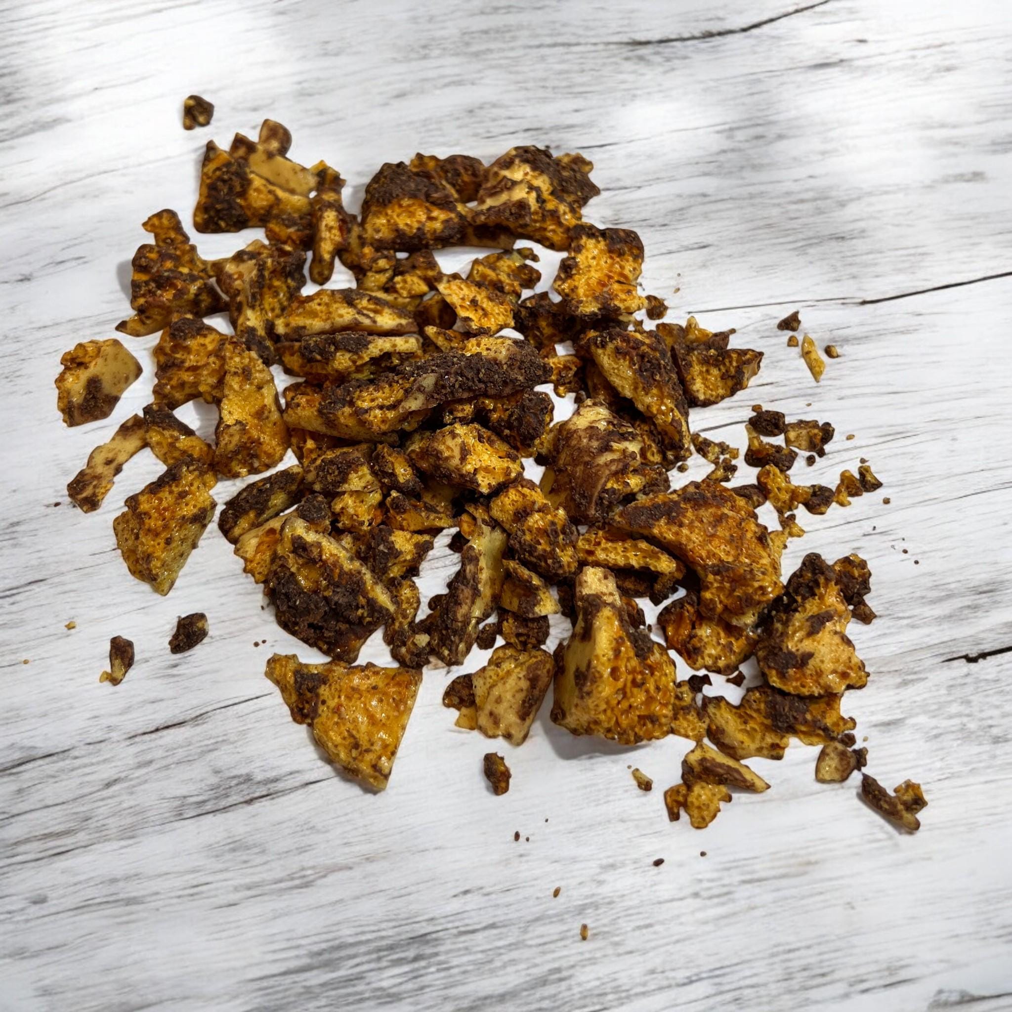 Honeycomb Garnish & Dessert Topping, Sponge Toffee Crumble, Caramelized Seafoam Gourmet Dessert Sprinkles - Winterberry Hearth