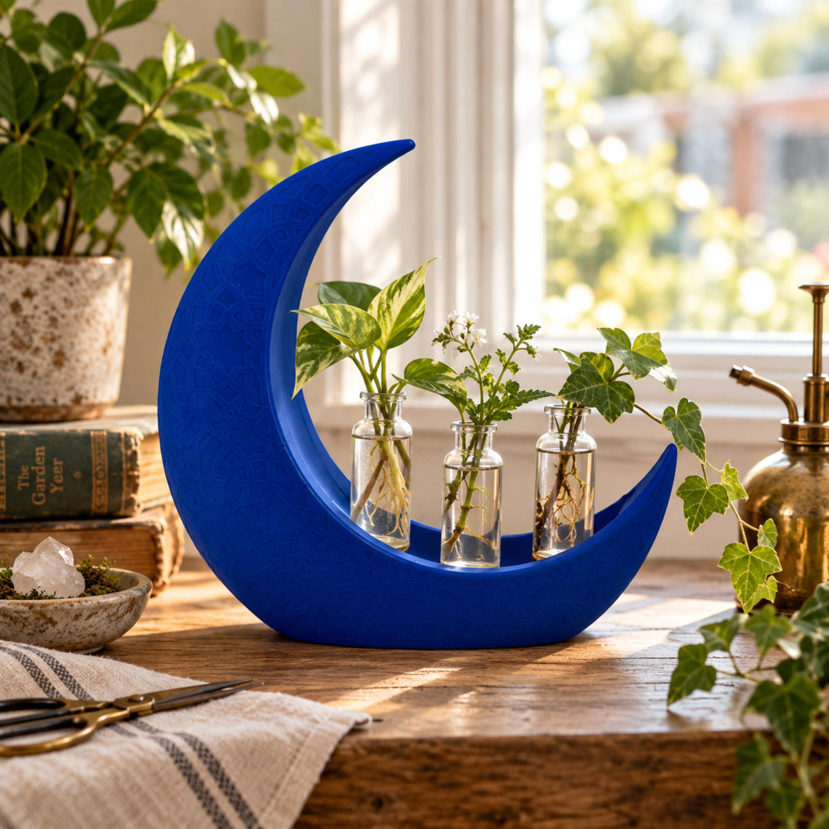 Blue Crescent Moon Propagation Holder, Botanical Plant Decor, Celestial Planter, 3D Printed Keepsake Gift