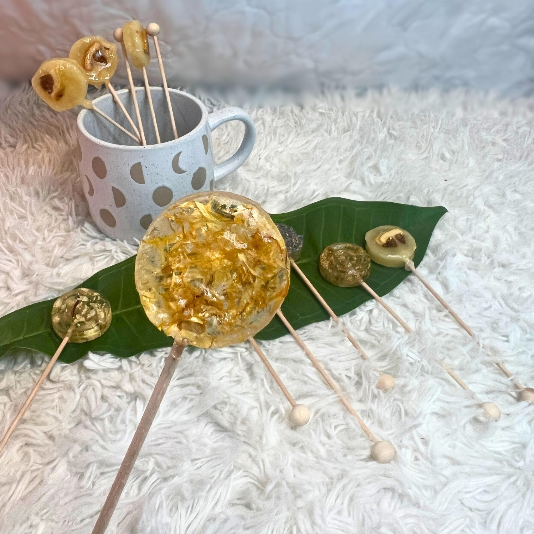 Jasmine Herbal Tea Lollipop, Floral Tea Stir Stick Candy, Aromatic Sweetener Gift - Winterberry Hearth