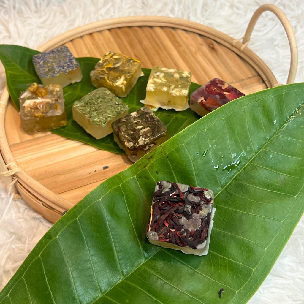 Lavender Herbal Tea Bombs, Floral Tea Sugar Candy Cubes Beverage Sweetener - Winterberry Hearth