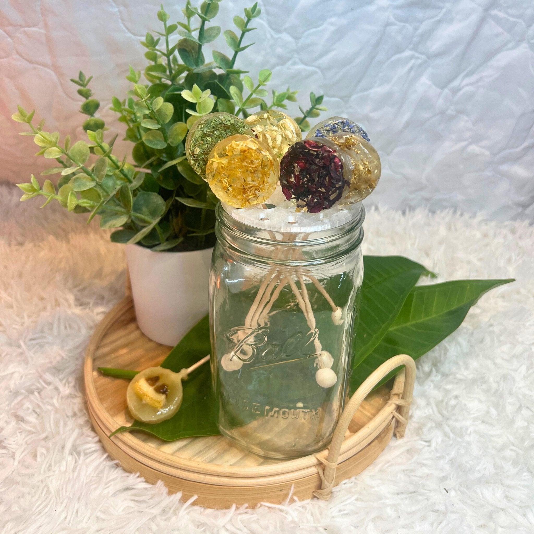 Lavender Herbal Tea Lollipop, Floral Tea Stir Stick Candy, Relaxing Sweetener Gift - Winterberry Hearth