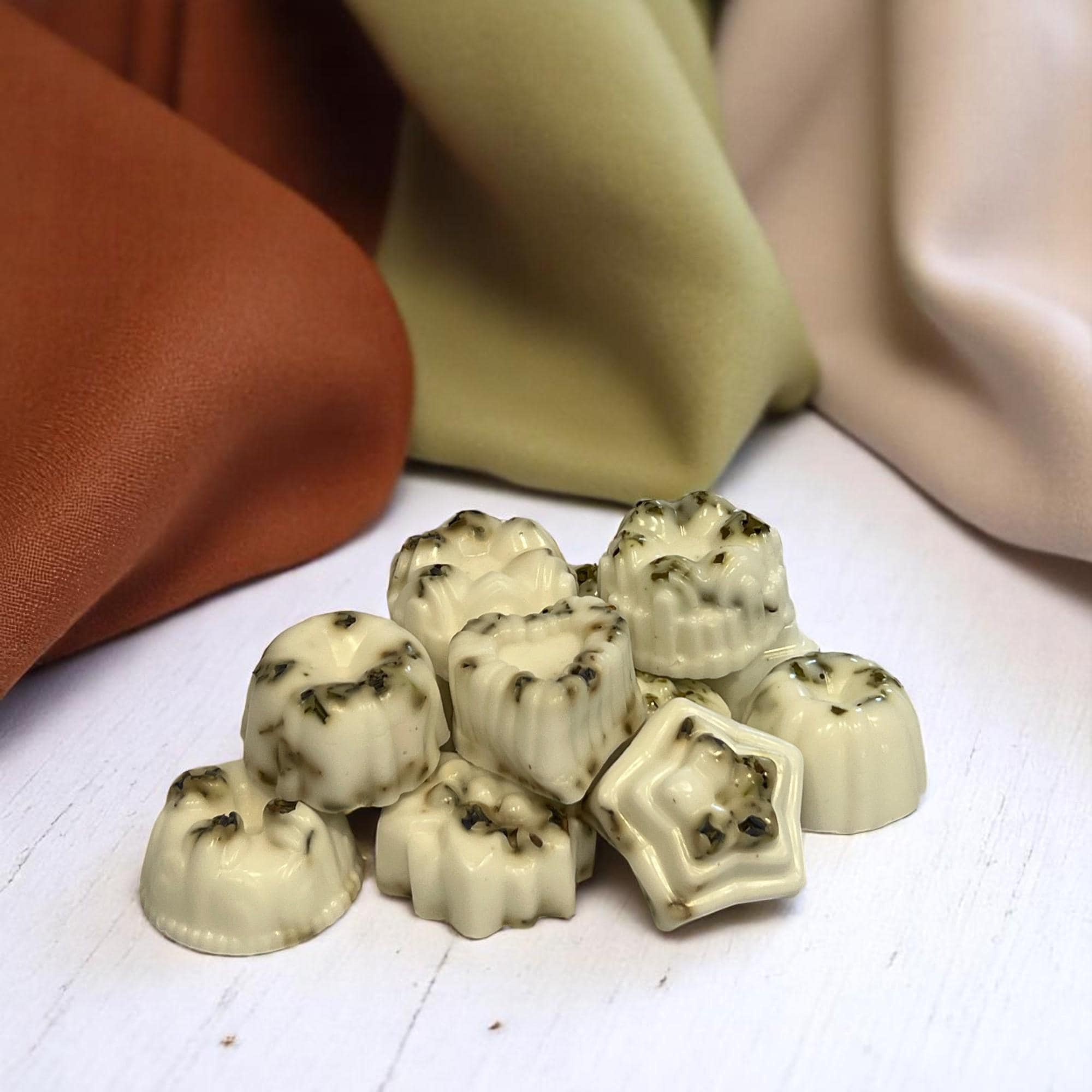Leaf of Life Soap Gift Set: Miracle Leaf Plant Based Skincare - Winterberry Hearth