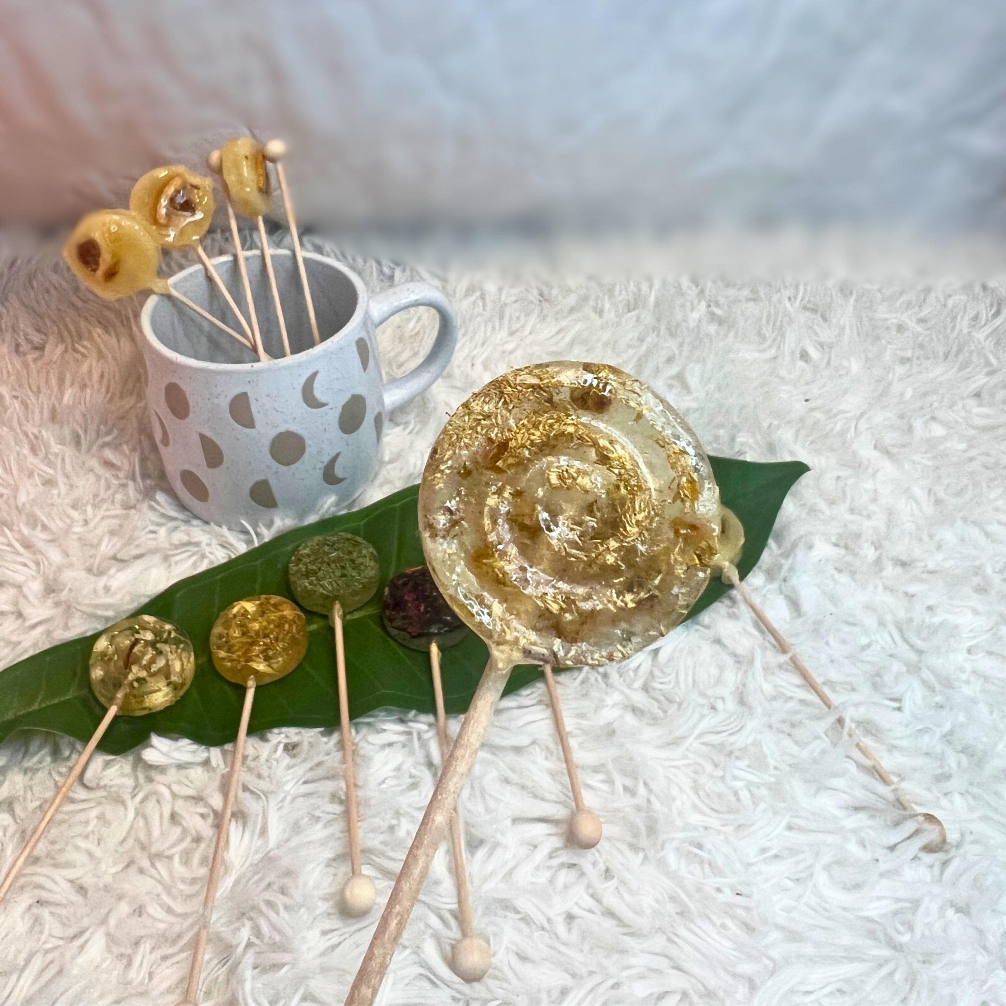 Mint Herbal Tea Lollipop: Natural Tea Stir Stick Candy - Winterberry Hearth